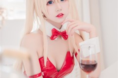 【麻豆app官网版】悄语迷情：记录下明星私会时那段令人心动的低语互动