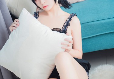【麻豆app官网】秘密低语：在黑夜中，每一句低语都如同情感的呢喃，令人心醉