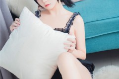 海角社区官网柔情低语：暗夜里传出的禁忌甜言